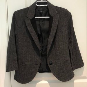 New Cropped Blazer